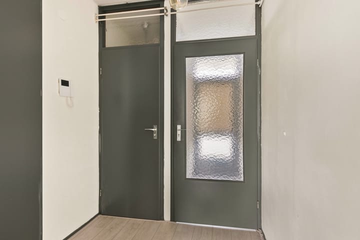 Foto 8 van Tjaarda 198