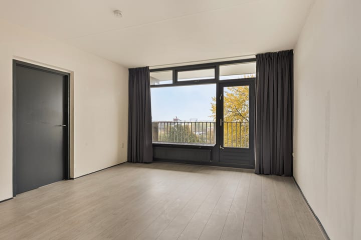 Foto 12 van Tjaarda 198