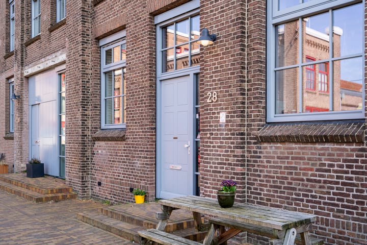 Foto 6 van Sterkerij 28