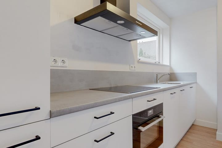 Photo 8 of Brouwerstraat 35-A