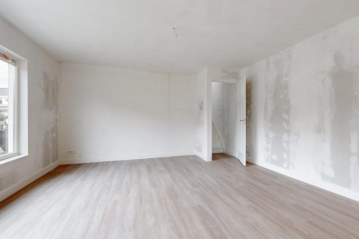 Photo 9 of Brouwerstraat 35-A