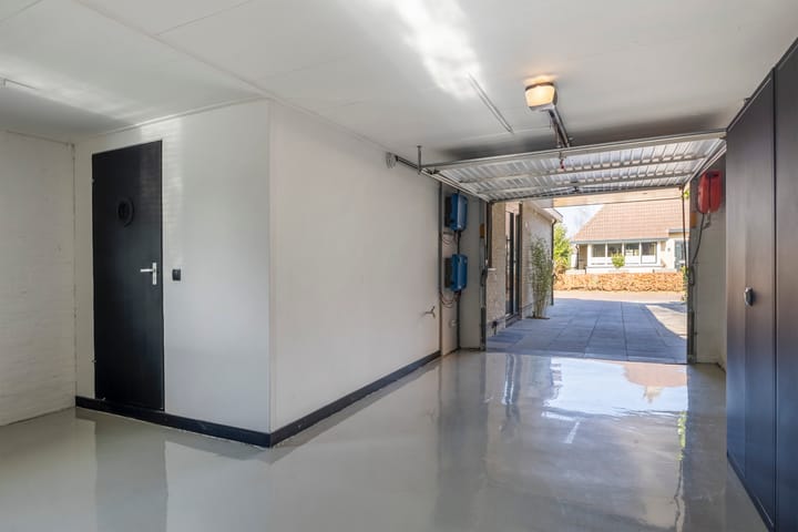 Photo 32 of Boeier 7