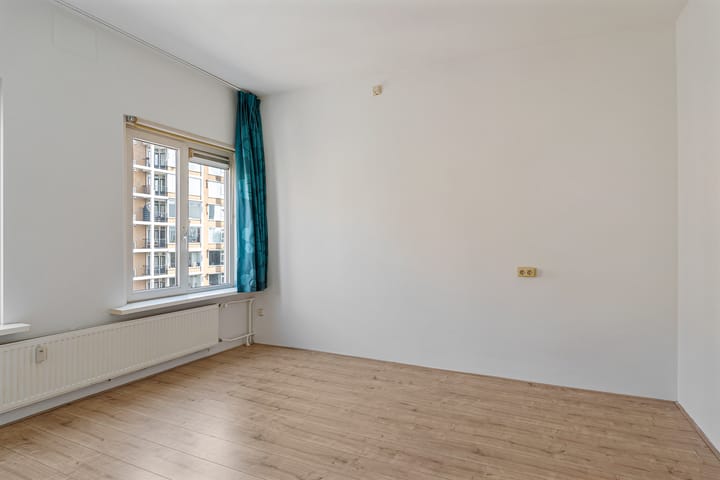 Foto 25 van Schiedamse Vest 61-C