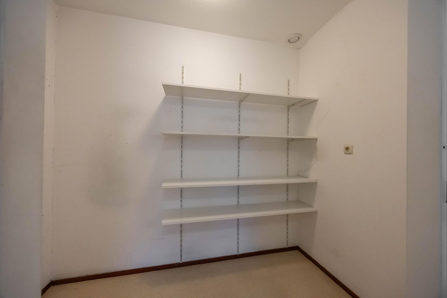 Photo 14 of Noorderkroonstraat 187