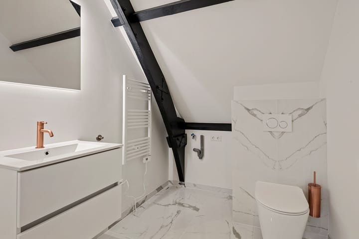 Foto 13 van Czaar Peterstraat 23-D