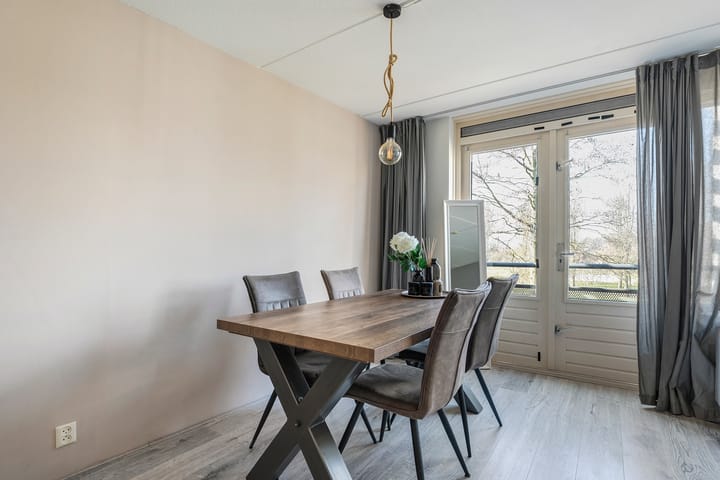 Foto 18 van Van Nispensingel 93