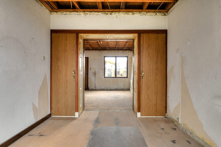 Photo 6 of Ridderstraat 138