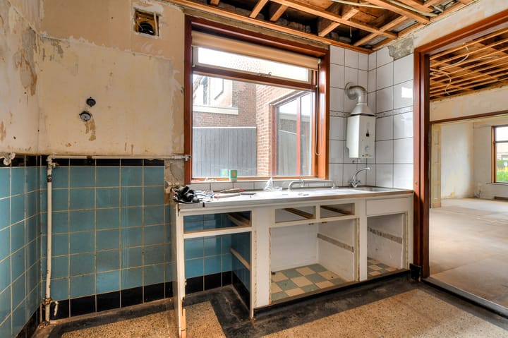 Photo 9 of Ridderstraat 138