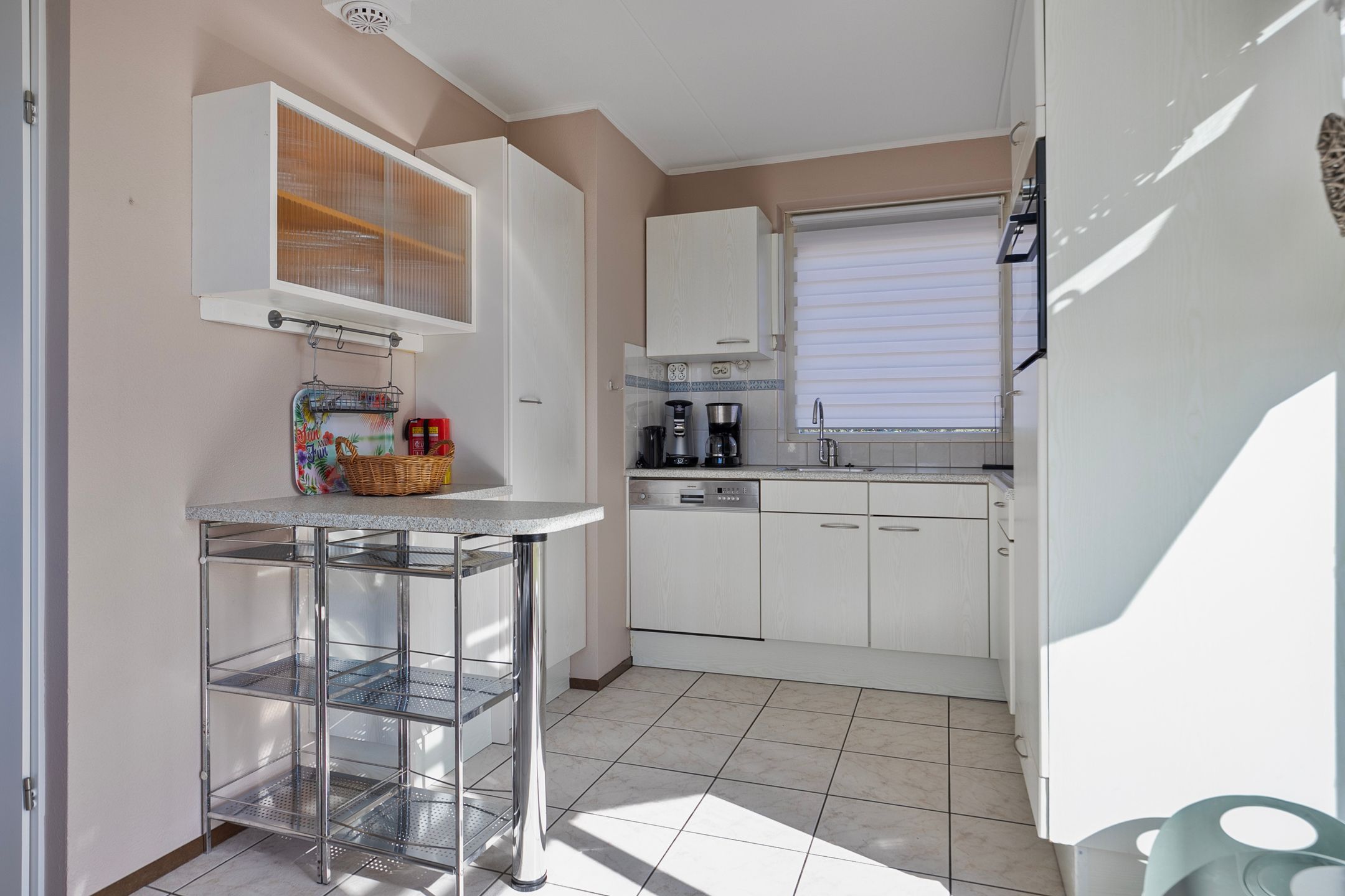 Foto 9 van Nieuwesluisweg 1-008