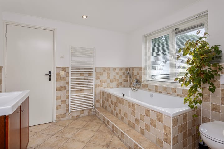 Photo 22 of Bussloselaan 11-A