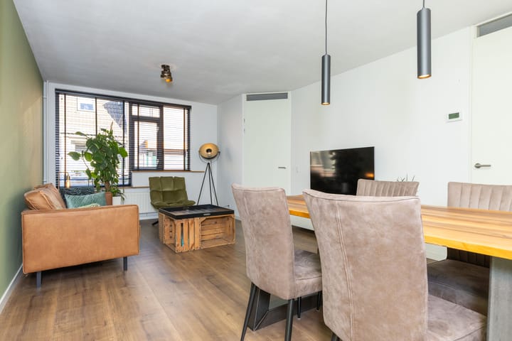 Foto 3 van Paardebloem 67