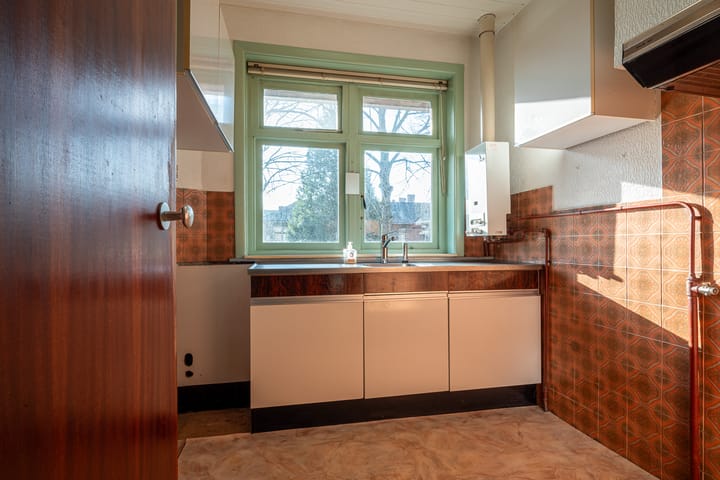 Foto 15 van Van Houtenlaan 154