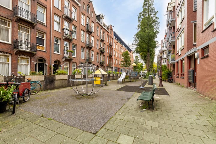 Foto 23 van Vrolikstraat 219