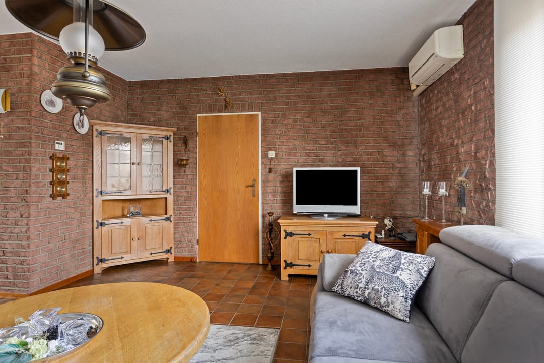 Foto 8 van Jacob Ruysdaelstraat 53