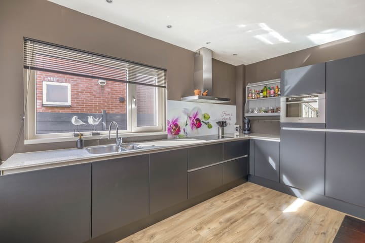 Foto 8 van Tulpenstraat 21