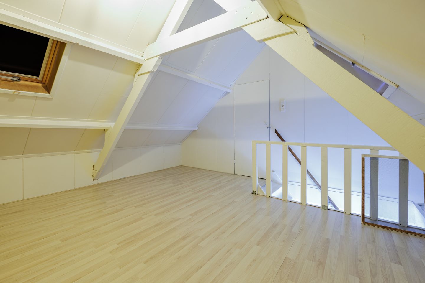 Foto 10 van Stougjesdijk 19