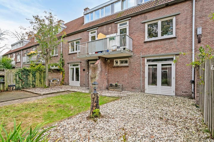 Foto 24 van Petrus Dondersstraat 187