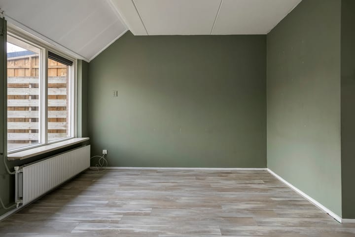 Foto 10 van Woerdes 44