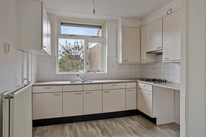 Foto 13 van Woerdes 44