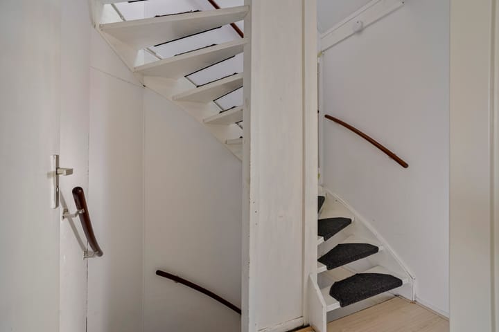 Foto 16 van Woerdes 44