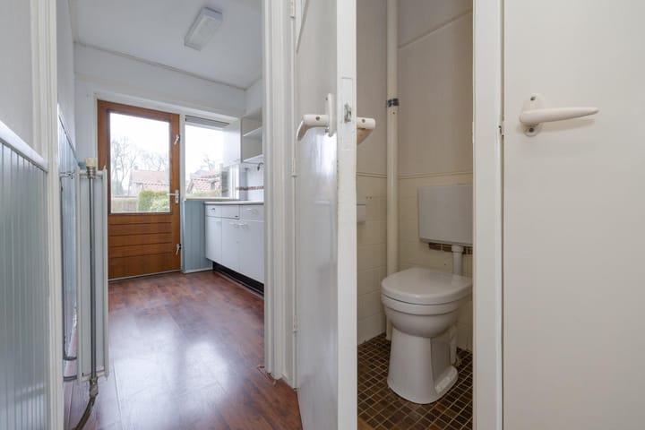 Foto 9 van J. van Galenstraat 69