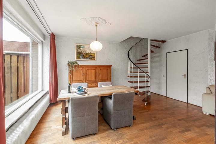 Foto 10 van Dr. Schaepmanstraat 19