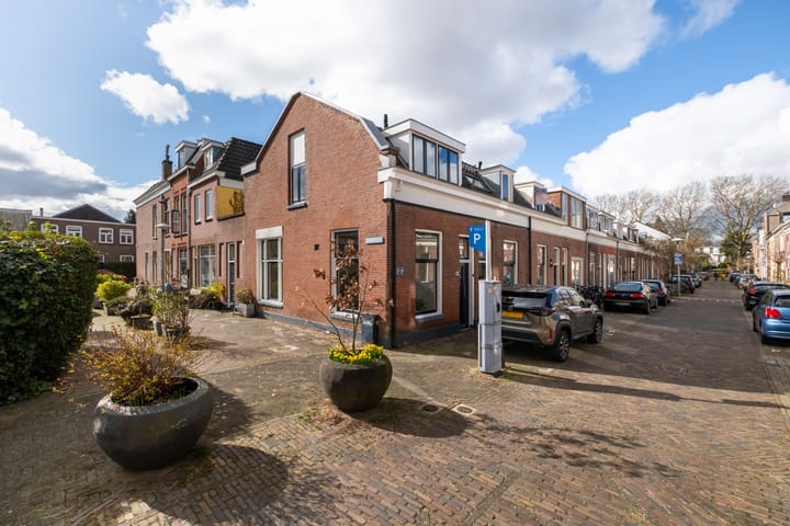 View photo of Wagendwarsstraat 41