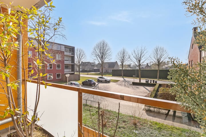 Foto 19 van Zwaluwstraat 153