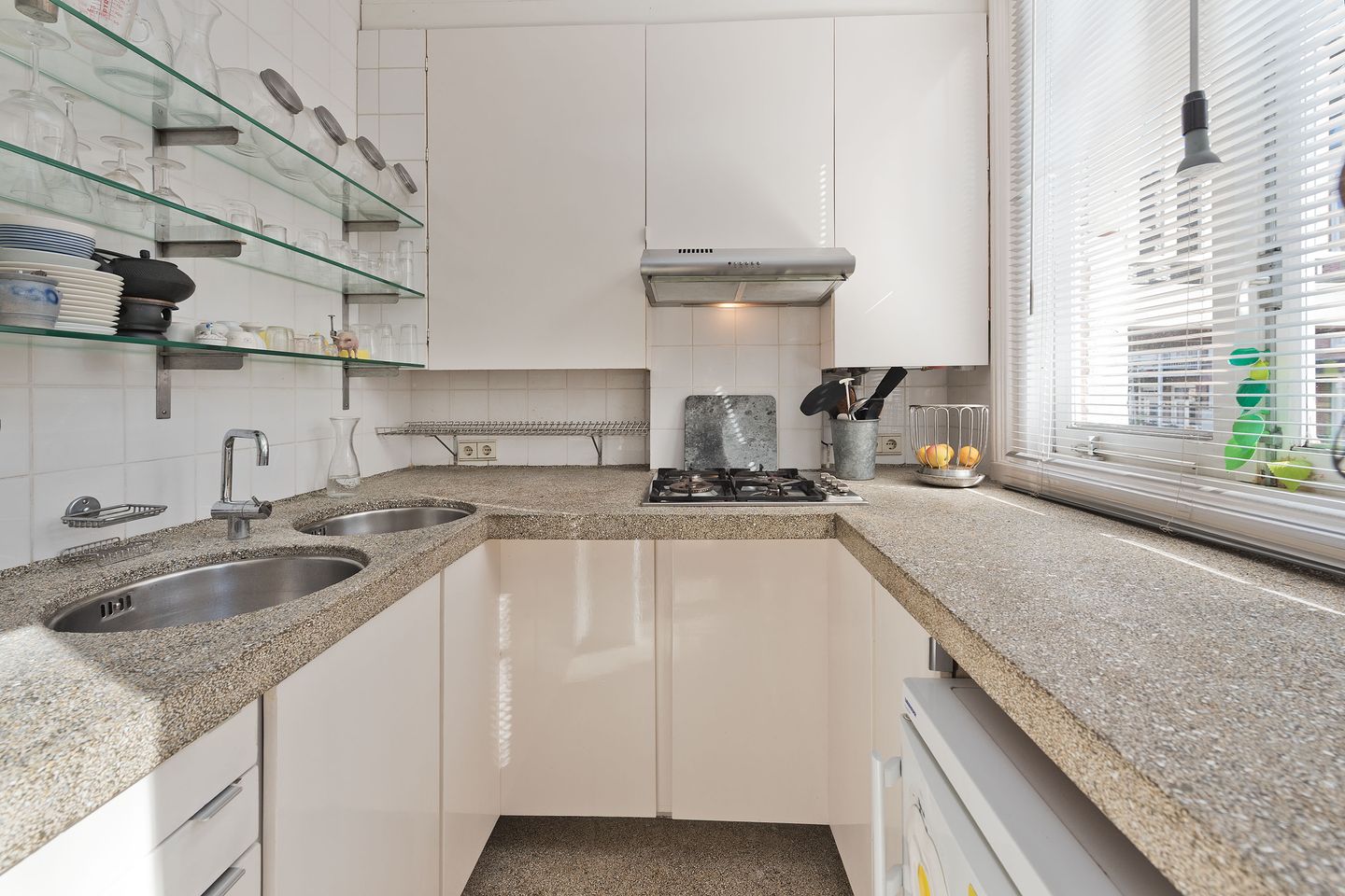 Foto 14 van Burmanstraat 10-H