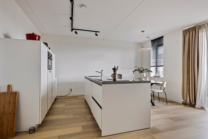 Foto 3 van Colognekaai 4-C