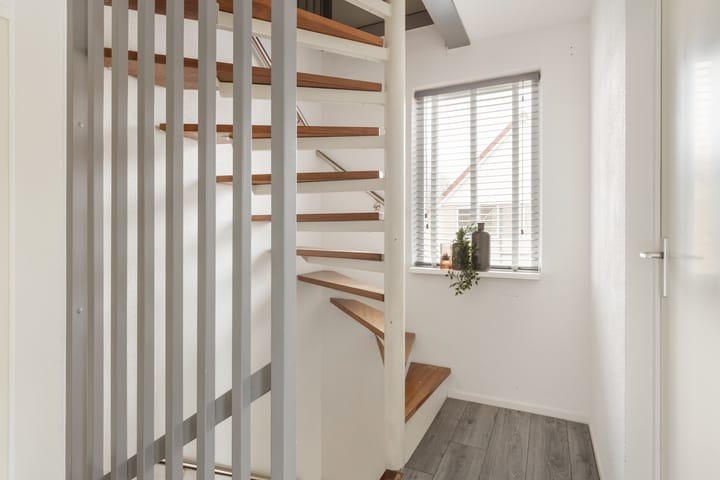 Foto 15 van Veenhofsweg 23