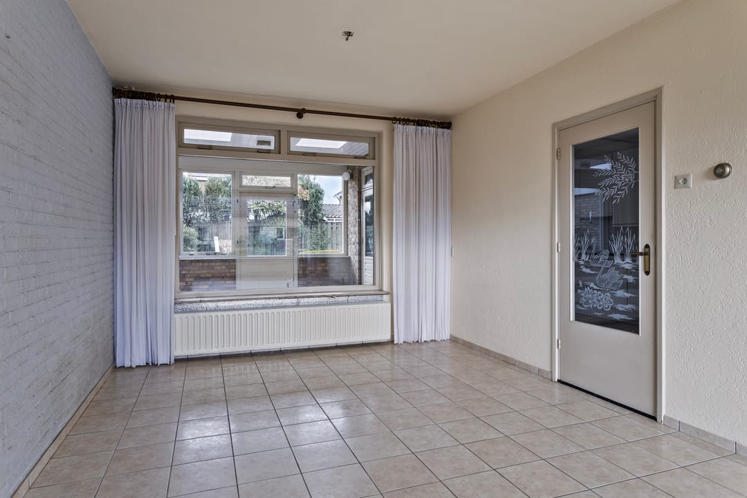 Foto 8 van Wielewaalstraat 6