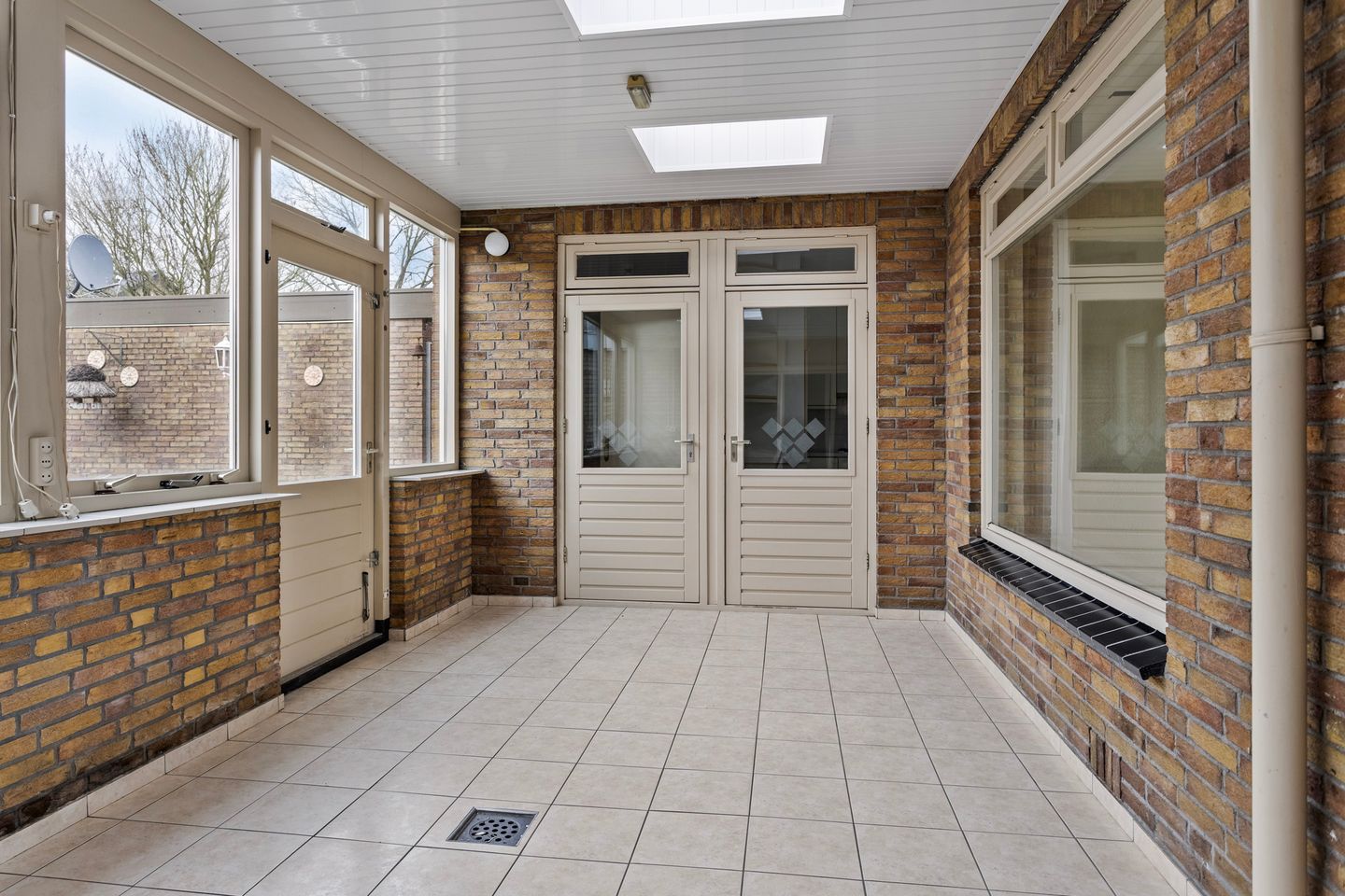 Foto 10 van Wielewaalstraat 6