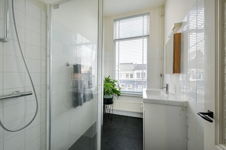 Foto 11 van Kennemerstraat 35-RD