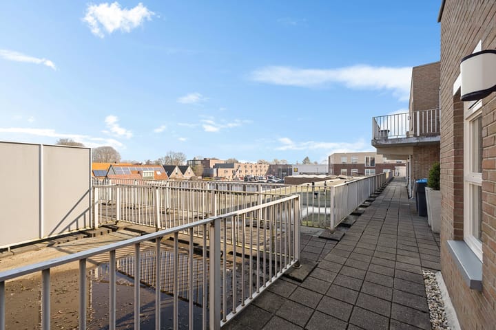 Foto 7 van Midstraat 193