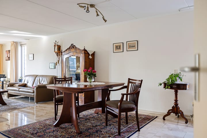 Foto 13 van Midstraat 193