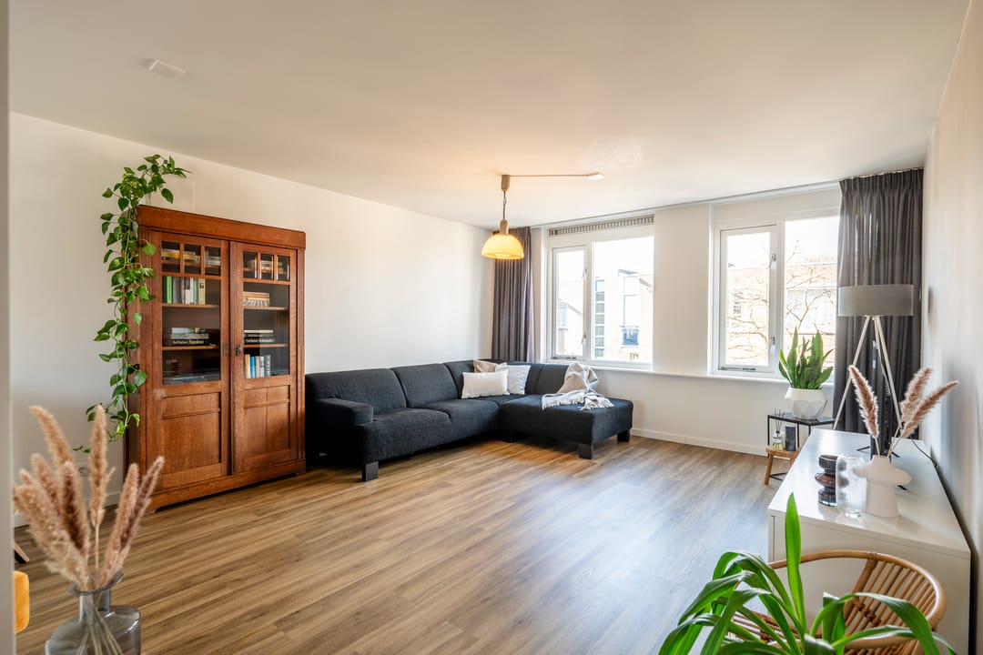 Photo 2 of Bataviastraat 36-H