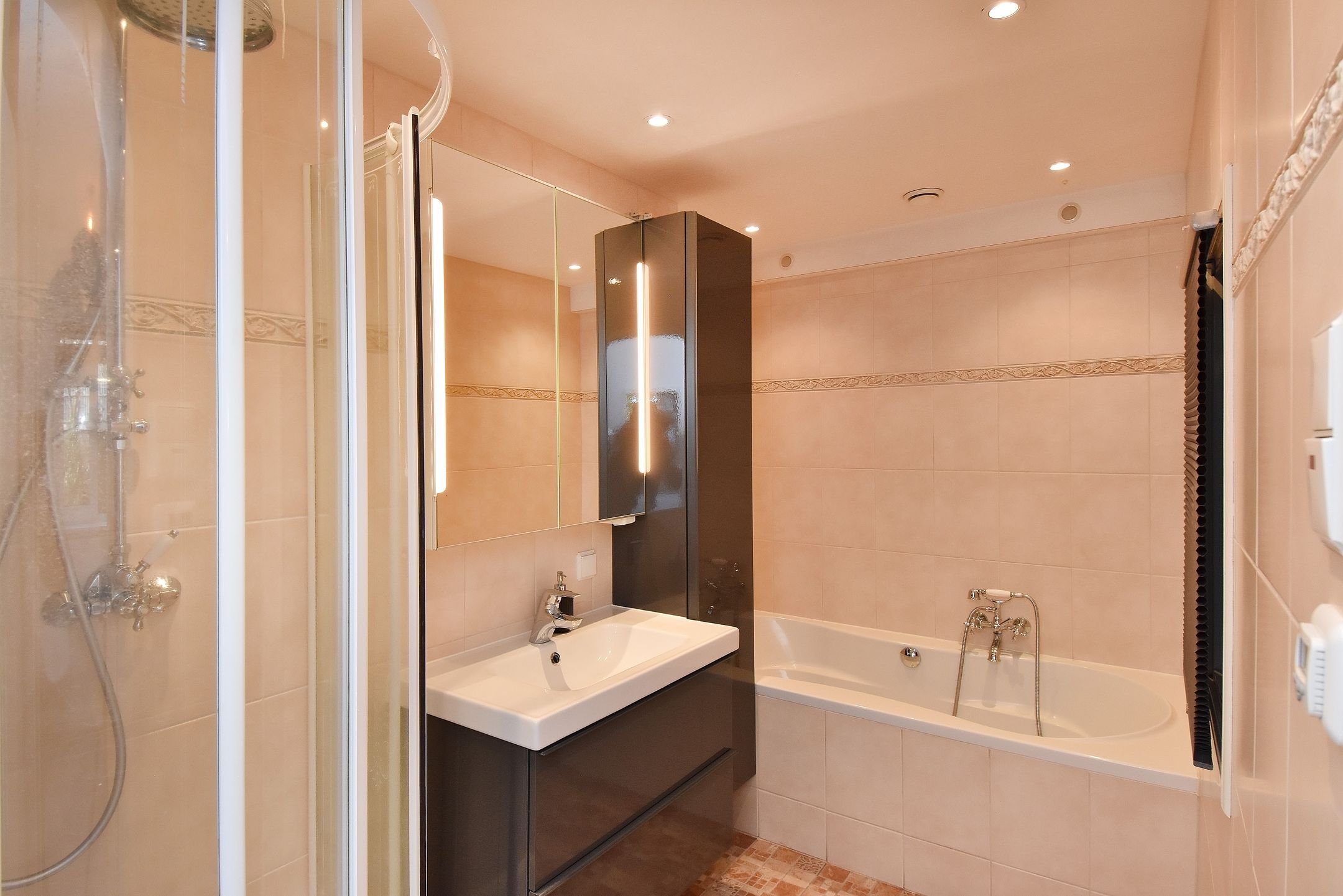 Foto 24 van Doelenstraat 76