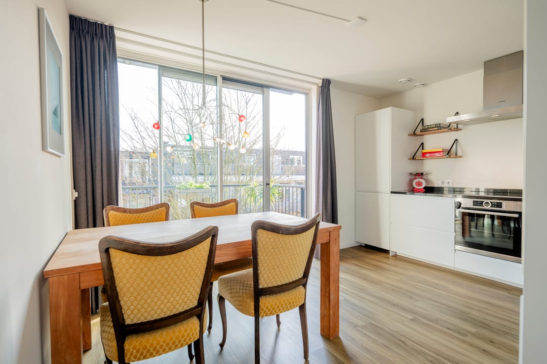 Photo 11 of Bataviastraat 36-H