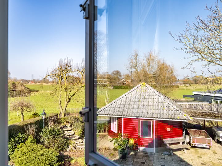 Foto 25 van Meeuwenbergweg 4