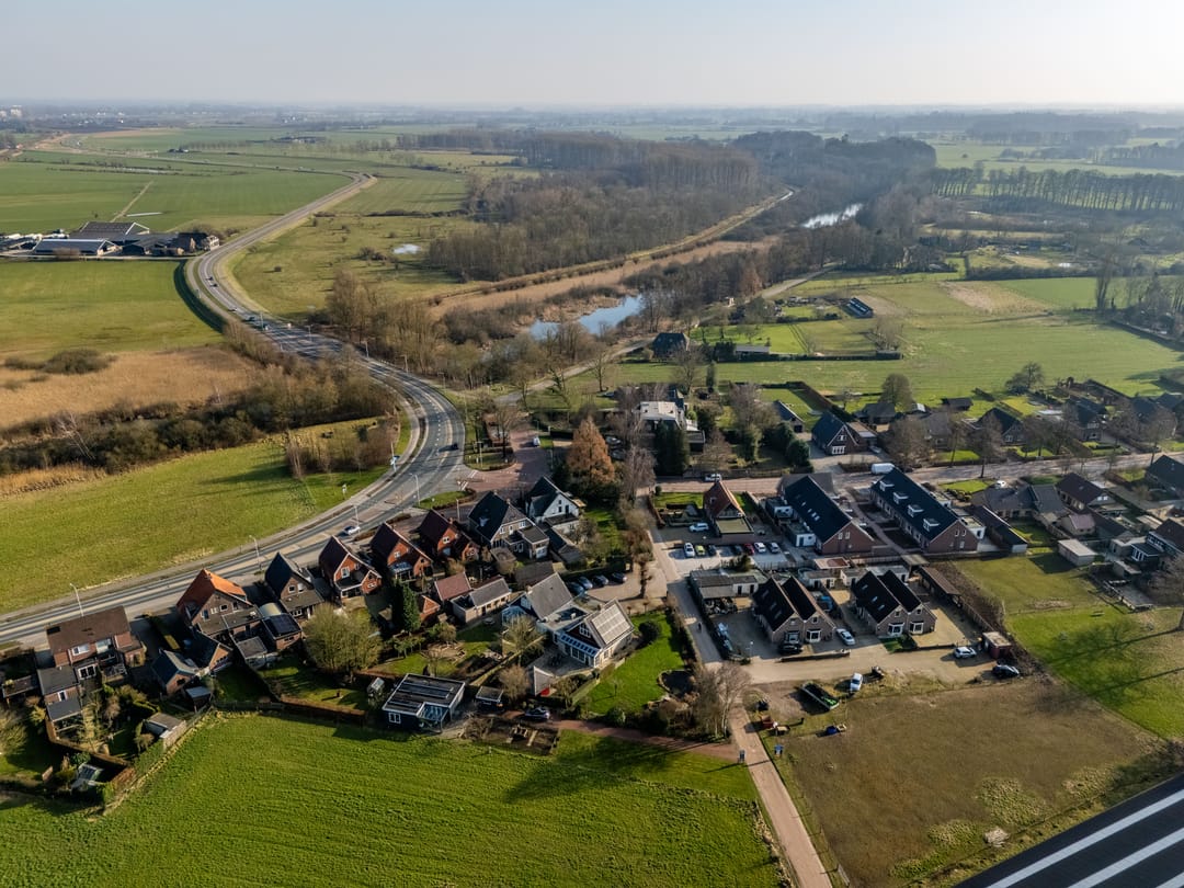 Foto 37 van Meeuwenbergweg 4