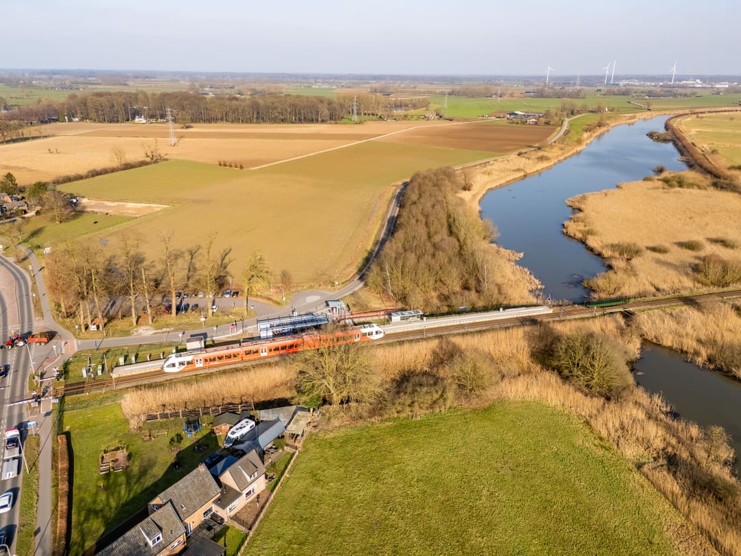 Foto 38 van Meeuwenbergweg 4