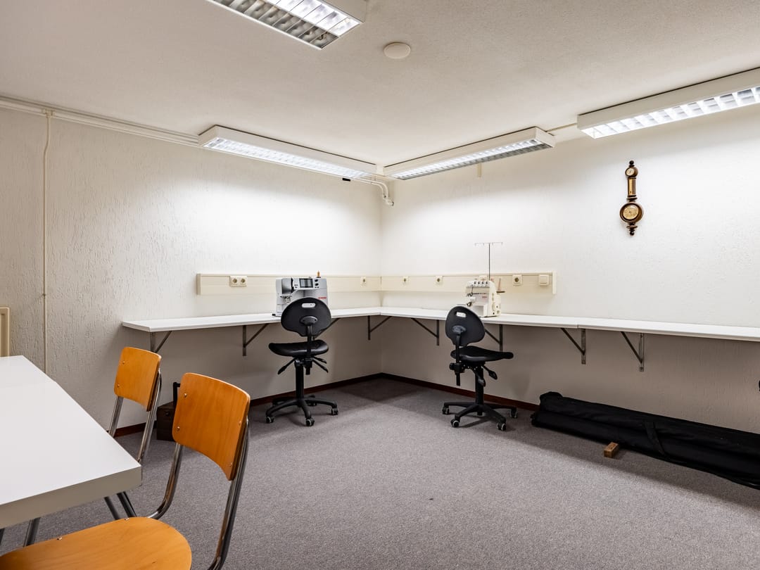 Foto 43 van Meeuwenbergweg 4