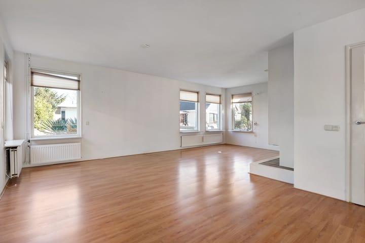 Foto 6 van Van Hasseltmarke 9