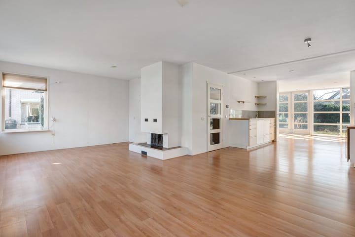 Foto 7 van Van Hasseltmarke 9