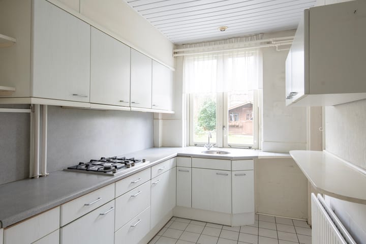 Foto 8 van Molukkenstraat 12