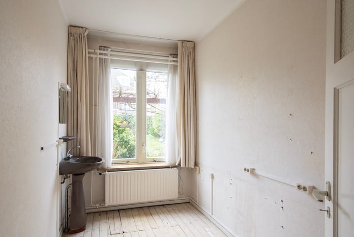 Foto 11 van Molukkenstraat 12