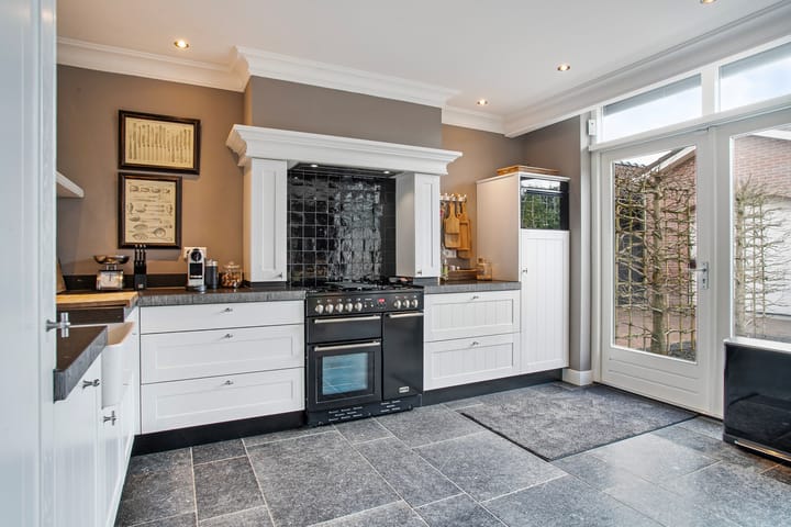 Foto 22 van Zeshoevenstraat 46