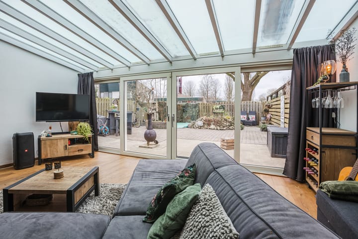 Foto 24 van van Swietenhof 51