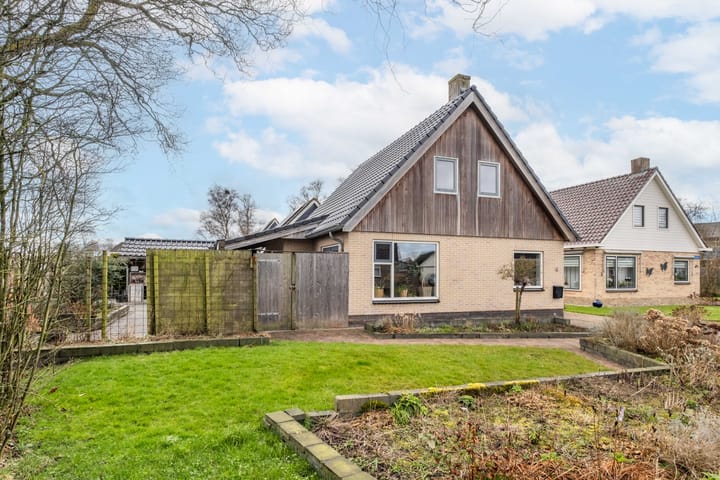 Foto 6 van Uniahof 4